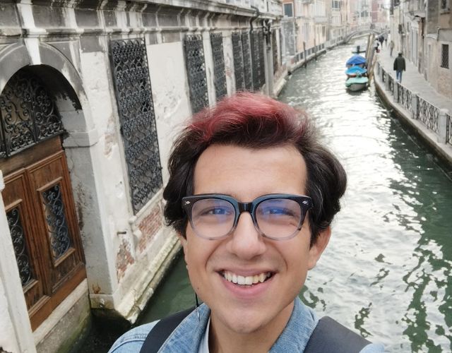 Saray Birebir İngilizce Kursu